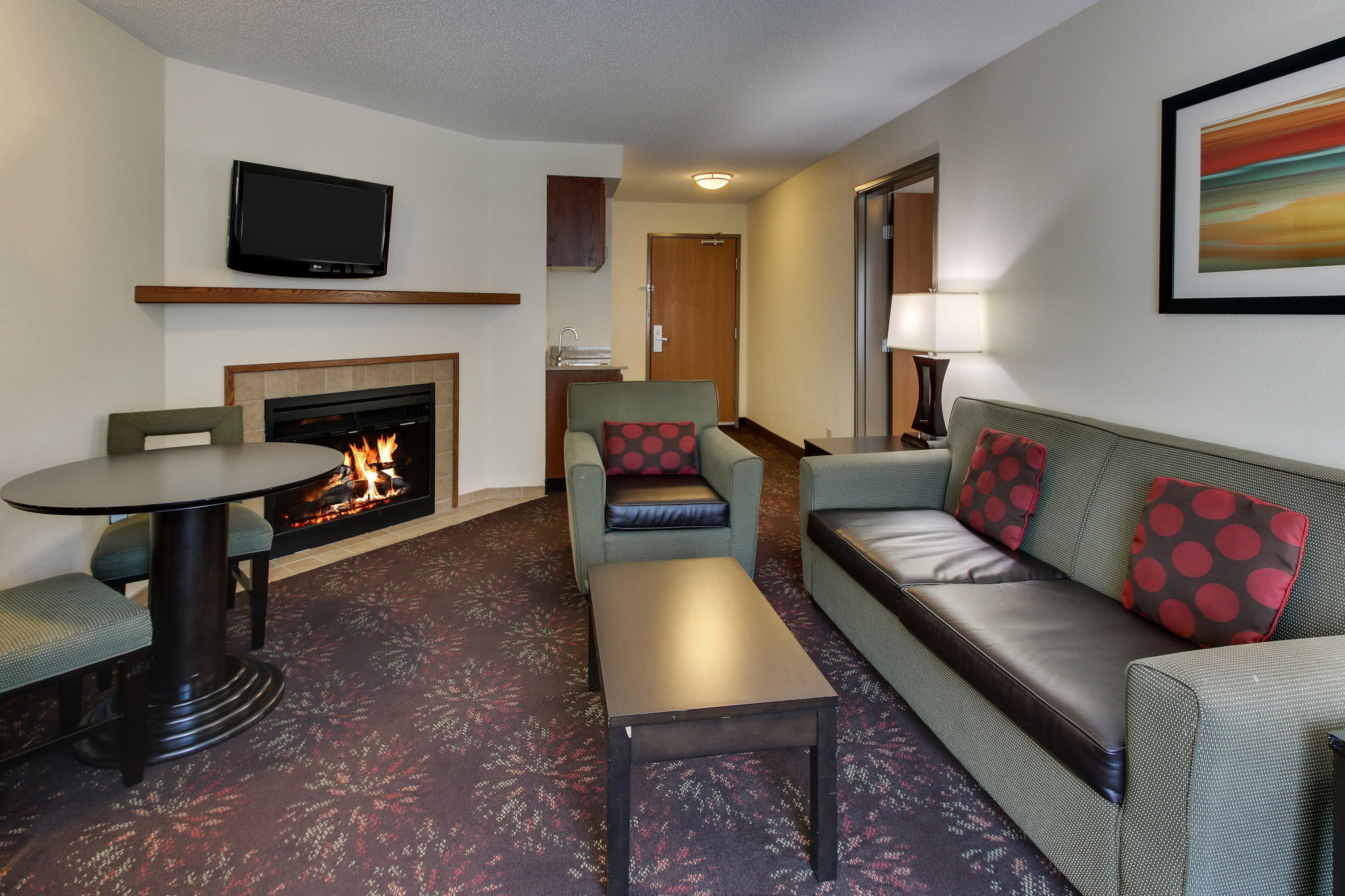 Holiday Inn Express Hotel & Suites Lancaster-Lititz By Ihg Екстериор снимка