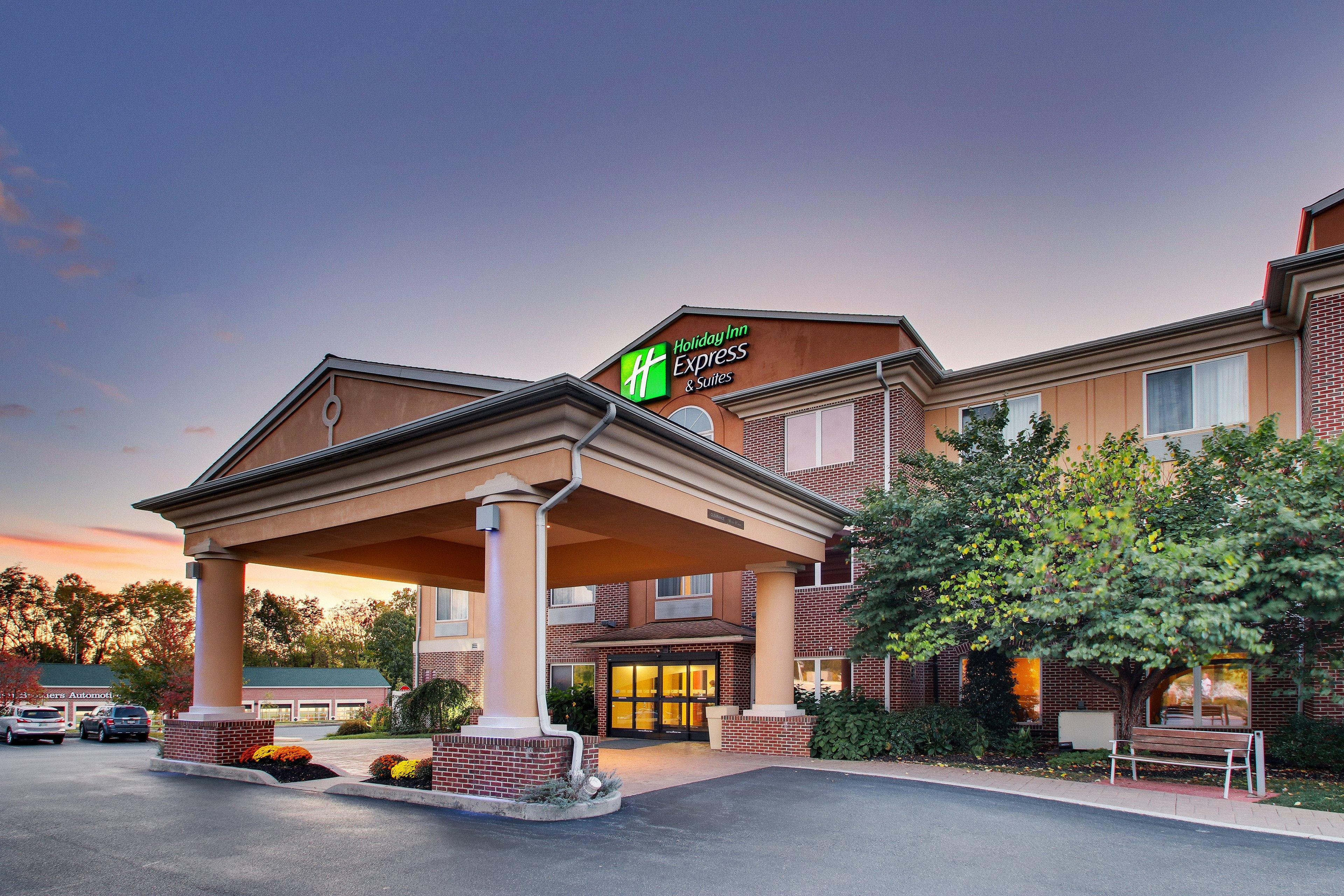 Holiday Inn Express Hotel & Suites Lancaster-Lititz By Ihg Екстериор снимка