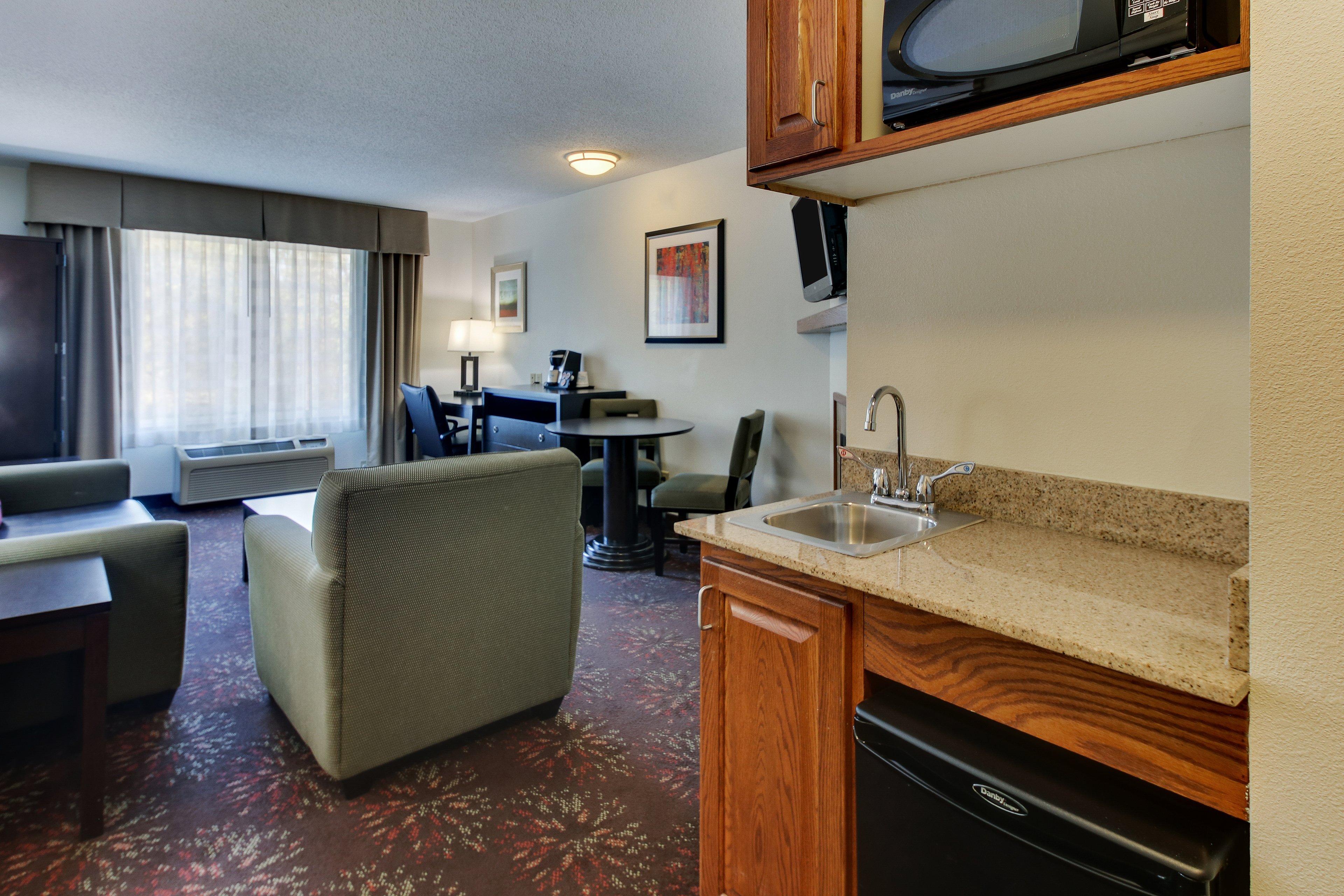 Holiday Inn Express Hotel & Suites Lancaster-Lititz By Ihg Екстериор снимка