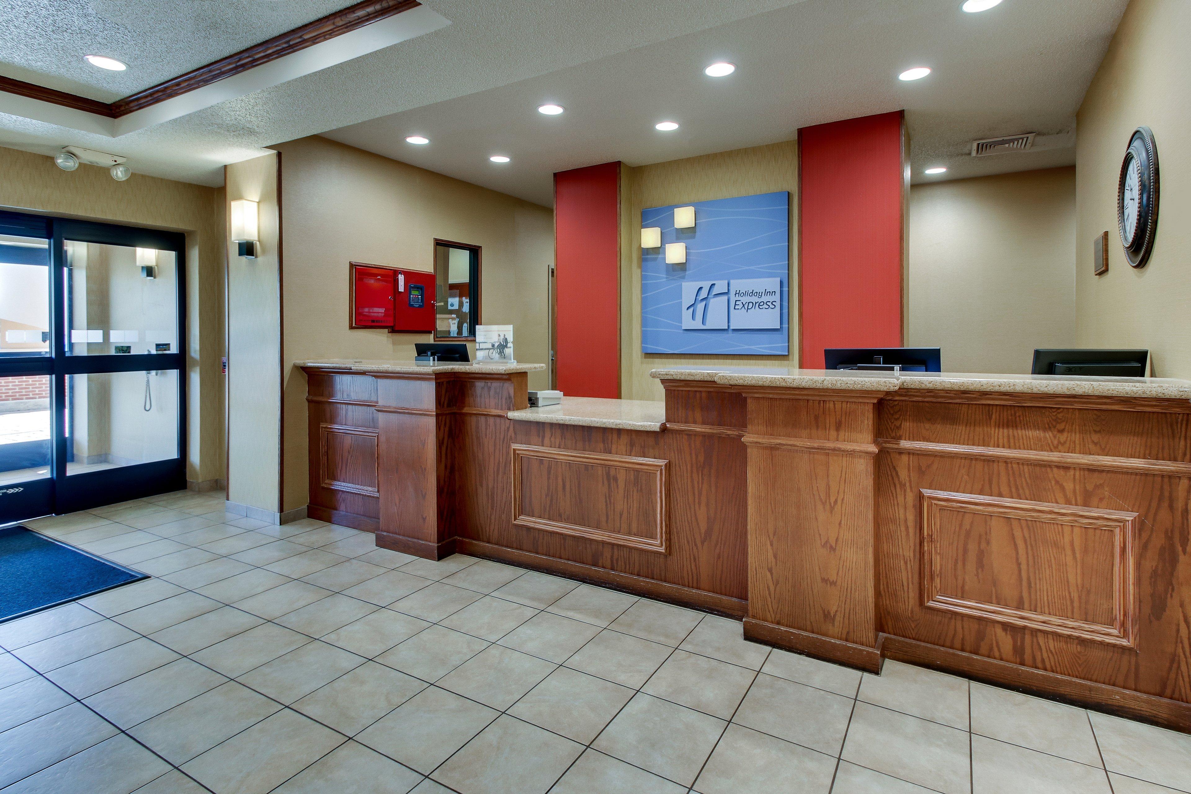 Holiday Inn Express Hotel & Suites Lancaster-Lititz By Ihg Екстериор снимка
